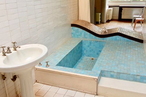 Salle de bains de la Villa Savoye Photo © Le Corbusier Revisited