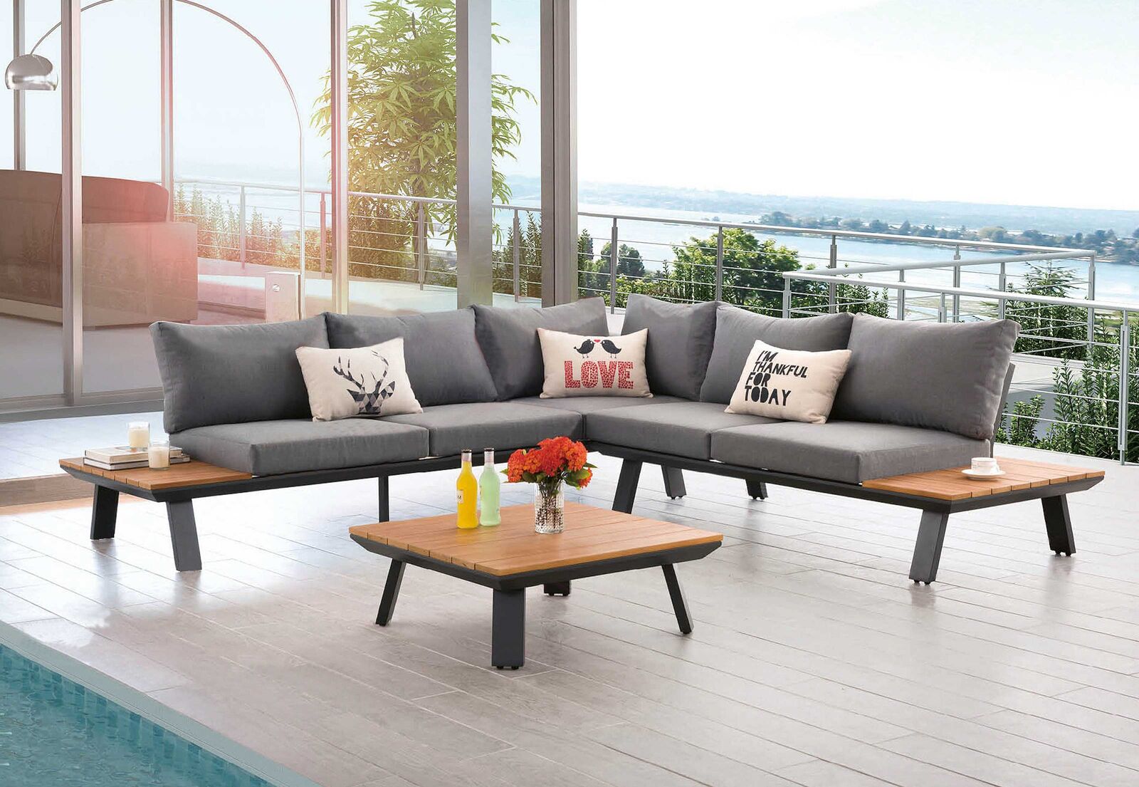 De marque ou sur mesure, le mobilier d’extérieur joue le design.